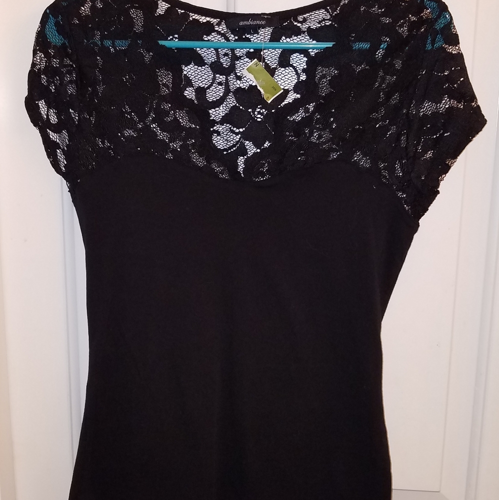 Lacey top